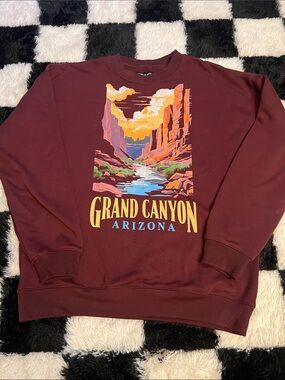 State of Mind Grand Canyon Graphic Crewneck - Maroon